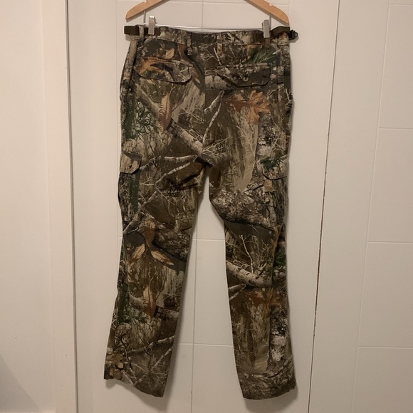 Realtree Adjustable Cargos - Picture 2 of 3